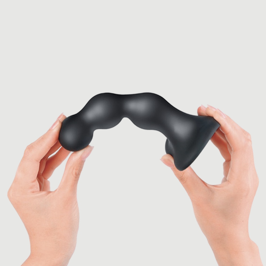 Strap-On-Me Dildo Plug Balls L dildo z przyssawką