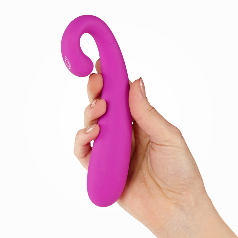 Miss V Darling dildo 