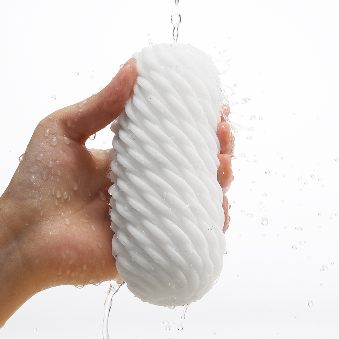 Tenga 3DX Flow masturbator