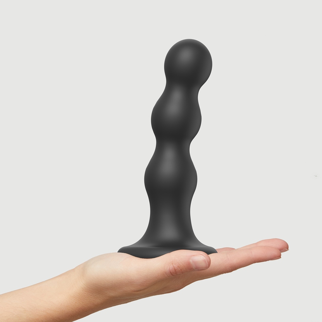 Strap-On-Me Dildo Plug Balls L dildo z przyssawką