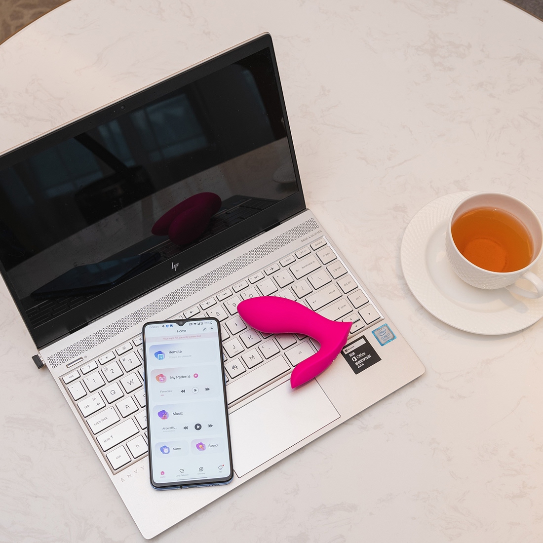 Lovense Flexer falujący masażer pod bieliznę sterowany aplikacją