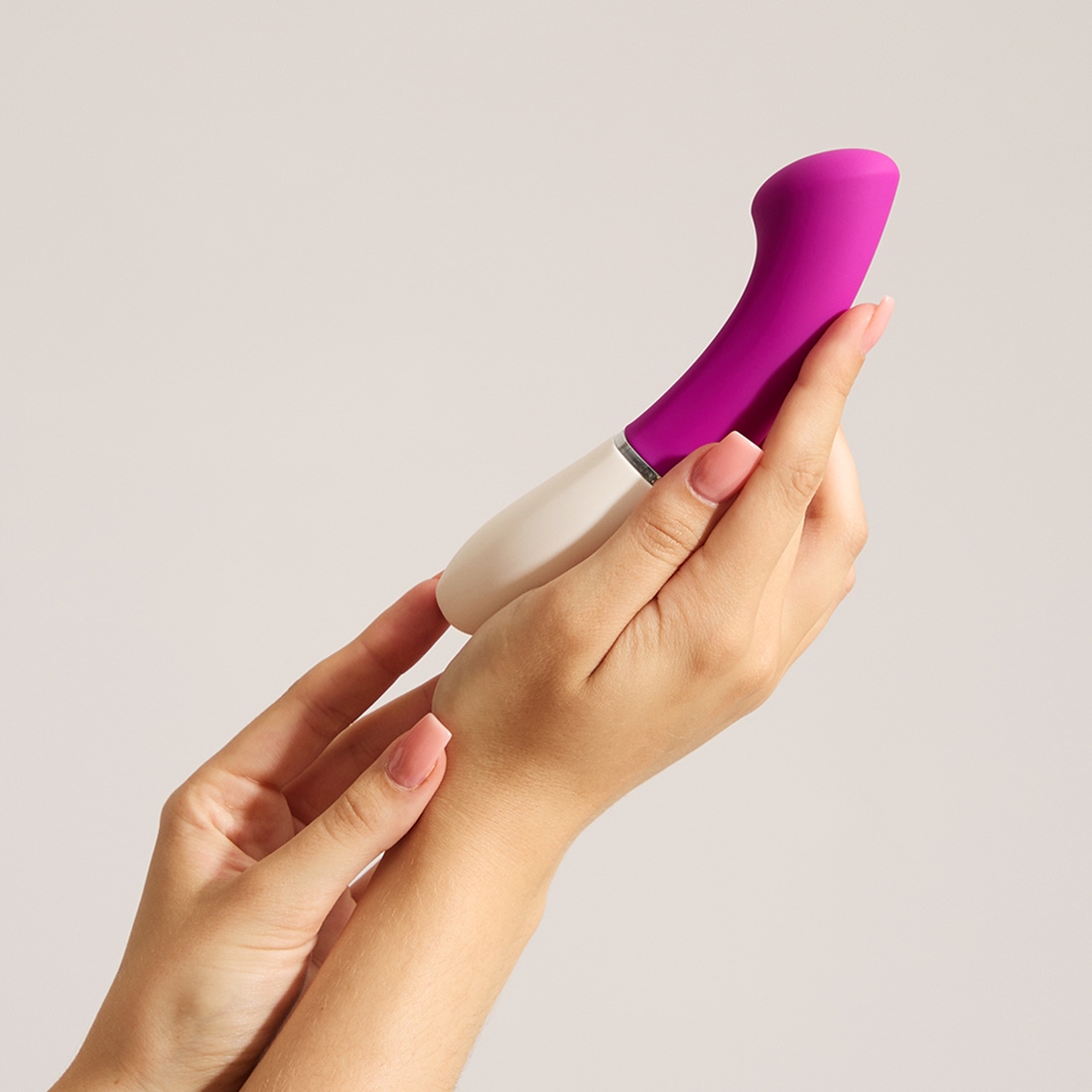 LELO Gigi 3 wibrator punktu G sterowany telefonem 