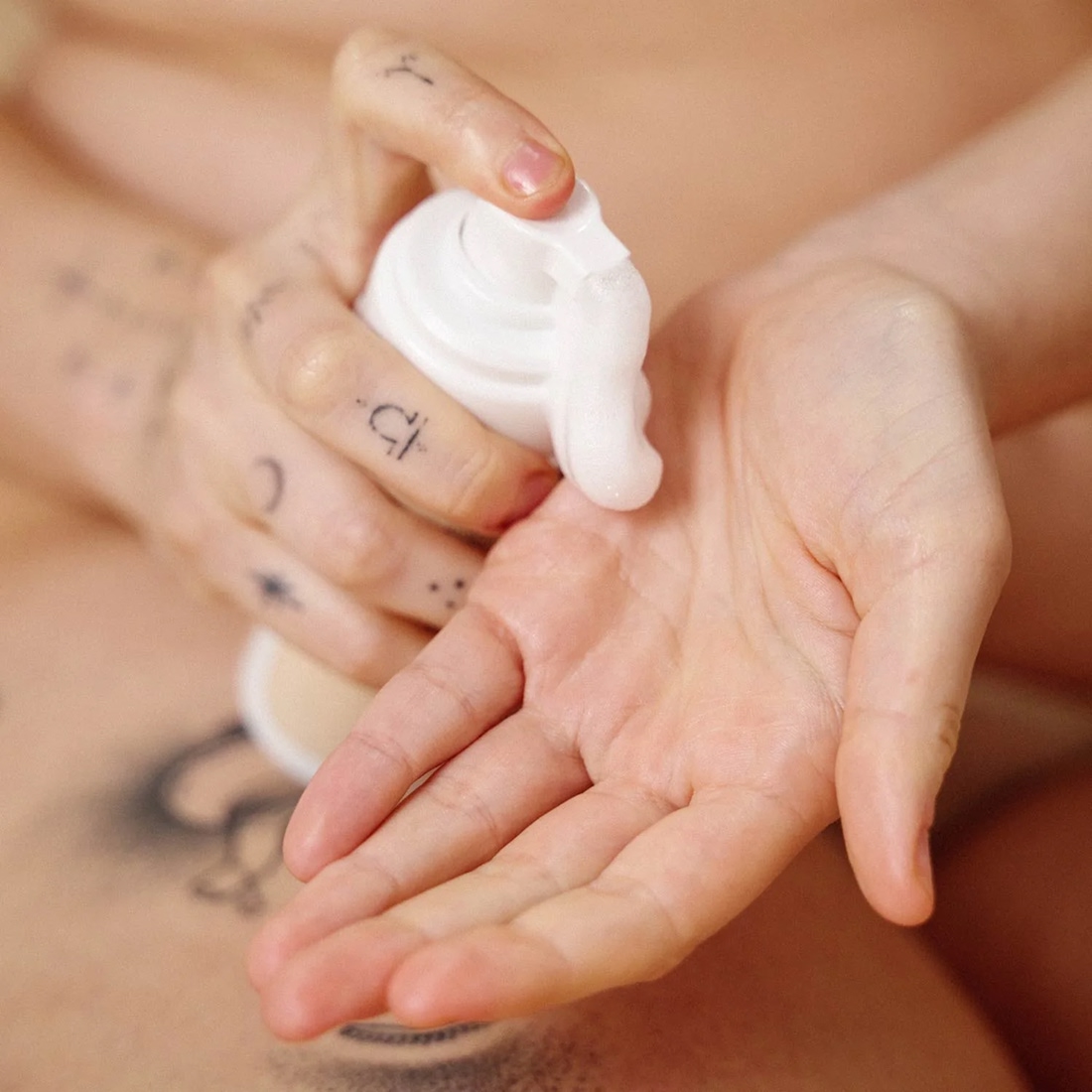 Bijoux Indiscrets Sex Au Naturel probiotyczna pianka do higieny intymnej 