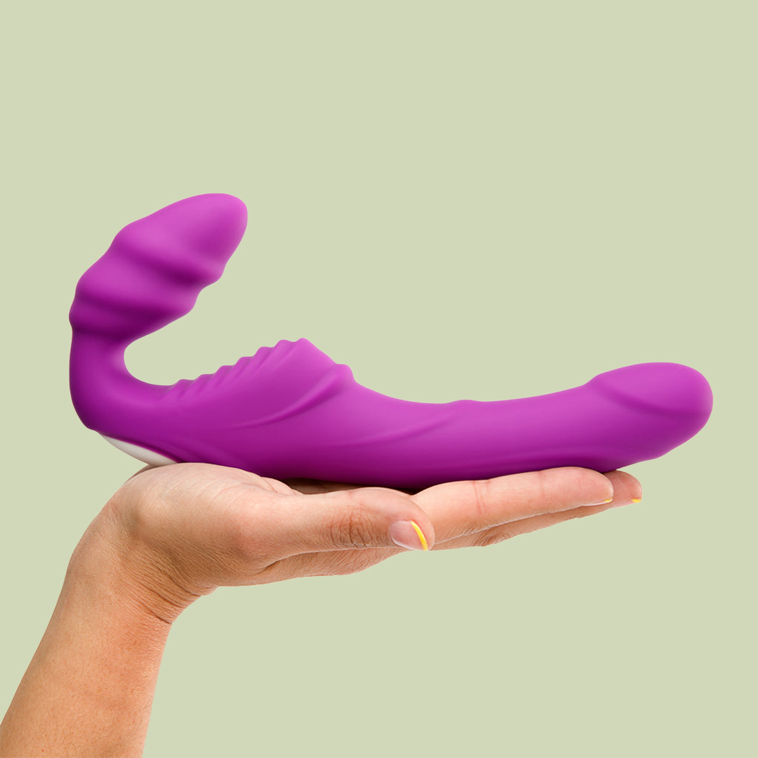 Platanomelón Isa wibrujący strap-on sterowany pilotem