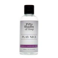 Fifty Shades of Grey Play Nice świeca zapachowa słodka wanilia - 90 g
