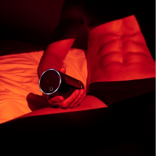 LELO F1S V2 soniczny masażer penisa sterowany telefonem czarno-czerwony