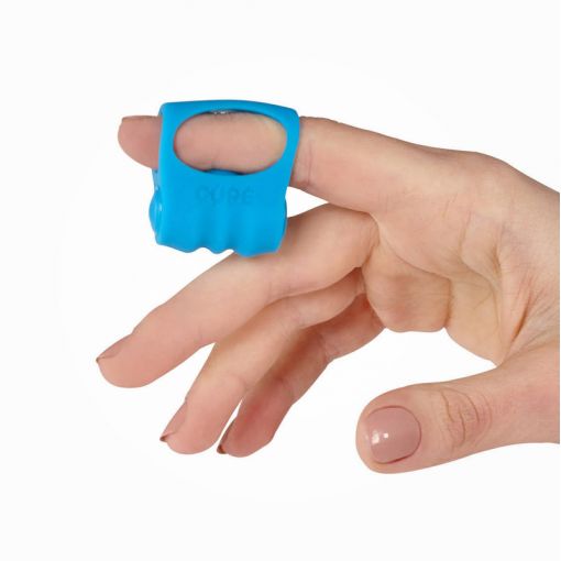 CUPE Finger Fighter masażer łechtaczki zakładany na palec niebieski